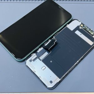iPhone11　液晶交換