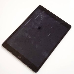 iPad 8 フロントパネル交換