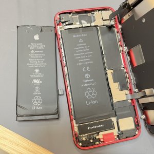 iPhone11 パネル交換