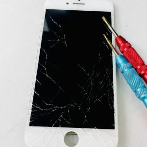 iPhone7 液晶交換修理