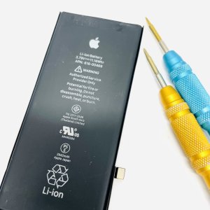 iPhone XR バッテリー交換修理