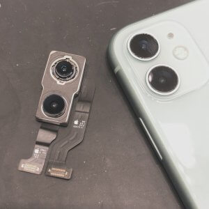 iPhone11 アウトカメラ交換