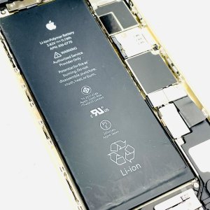 iPhone6plus　バッテリー交換修理
