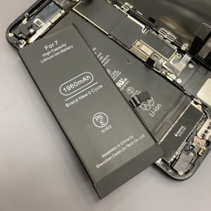iPhone7 バッテリー交換