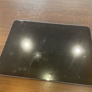 iPad Air4 (A2613) フロントパネル交換