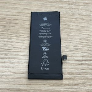 iPhone8 バッテリー交換