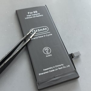 iPhone6S バッテリー交換
