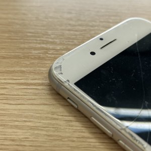 iPhone7 フロントパネル交換