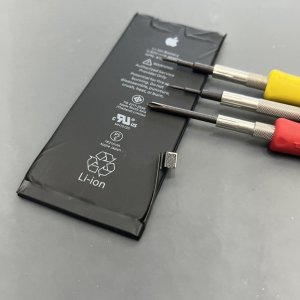 iPhone8 バッテリー交換