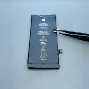 iPhone8 バッテリー交換