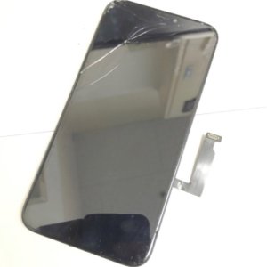 iPhoneXR ポケット内破損 タッチ不能 液晶交換