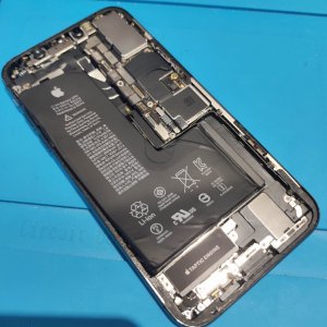 iPhoneXS バッテリー交換