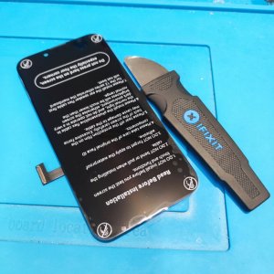 iPhone13mini 液晶交換修理