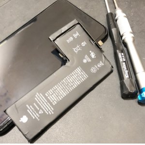 iPhone XS バッテリー交換