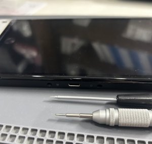 任天堂スイッチ有機EL ライトニング交換