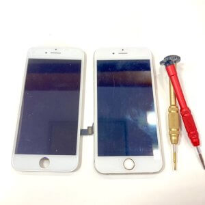 iPhone8　液晶交換修理