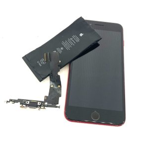 iPhone8+ バッテリー、ライトニング交換修理