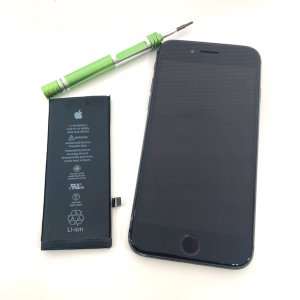 iPhone8 バッテリー交換