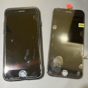 iPhoneSE3 液晶交換