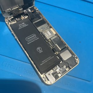 iPhoneSE バッテリー交換