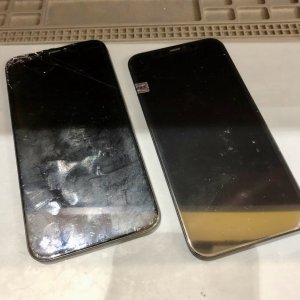 iPhone11 液晶交換