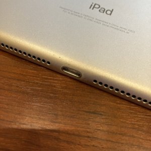 iPad5(アイパッド5)ライトニング交換