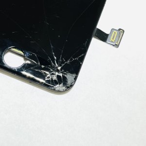 iPhoneSE2 フロントパネル交換