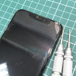 iPhoneXR フロントパネル交換