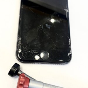 iPhone SE2 フロントパネル交換