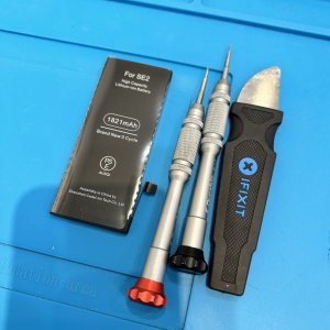 iPhoneSE2 バッテリー交換