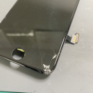 iPhoneSE2 フロントパネル交換