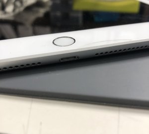 iPad6 ライトニング交換