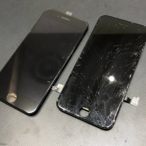 iPhone7 フロントパネル交換