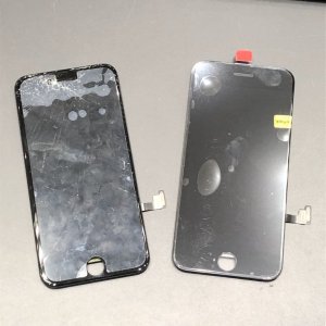 iPhoneSE3 パネル交換