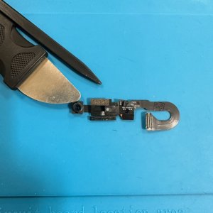 iPhone8 近接センサー交換