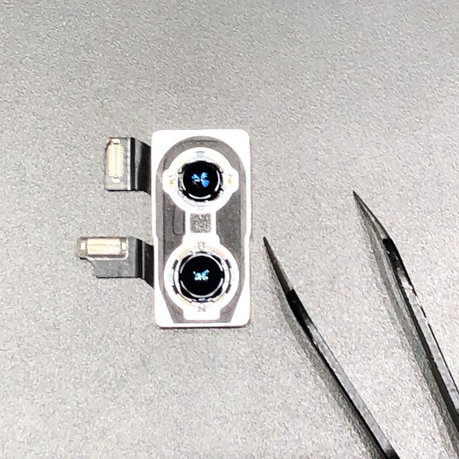 iPhoneXS アウトカメラ交換
