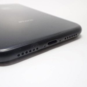 iPhoneXR ライトニング交換