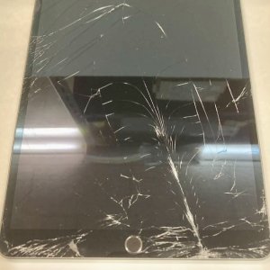 iPad Air 第3世代 フロントパネル交換