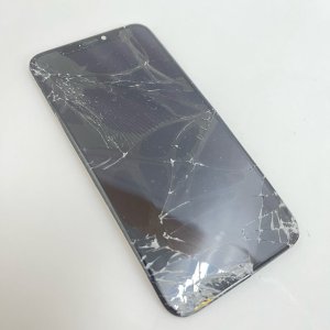 iPhoneXS フロントパネル交換