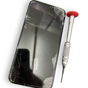 iPhone11　フロントパネル交換