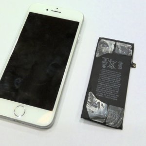 iPhone8バッテリー交換