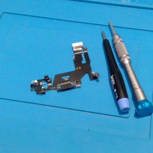 iPhone11 ライトニング修理