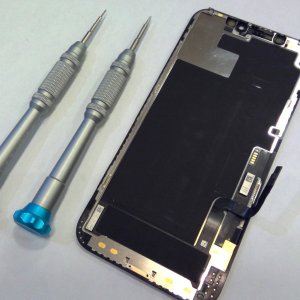iPhone12液晶交換