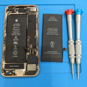 iPhone8（アイフォン8）バッテリー交換