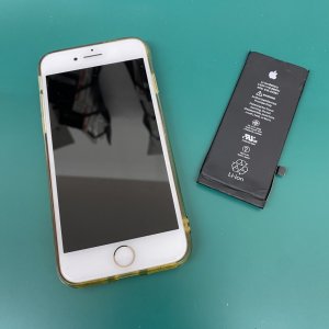 iPhone8 バッテリー交換
