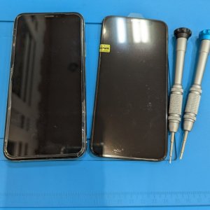 iPhoneXS（アイフォンXS）液晶交換