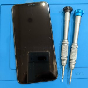 iPhone11Pro(アイフォン11プロ)フロントパネル交換