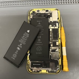 iPhone11 バッテリー交換 即日修理