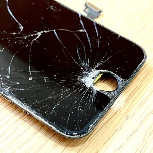 iPhoneSE2 液晶交換