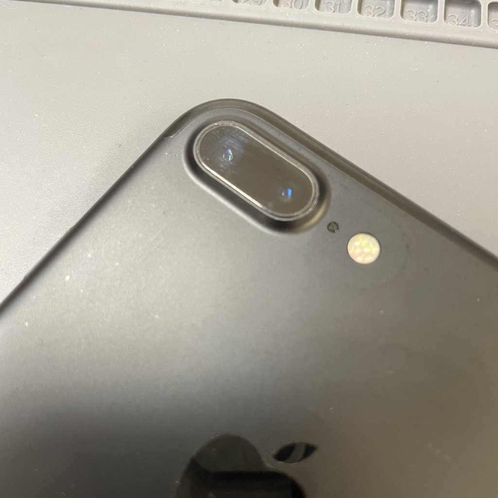 iPhone7Plus アウトカメラ修理